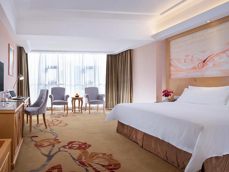 Vienna Hotel Guangzhou Panyu Huanan Country Garden Extérieur photo
