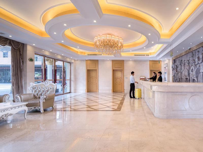 Vienna Hotel Guangzhou Panyu Huanan Country Garden Extérieur photo